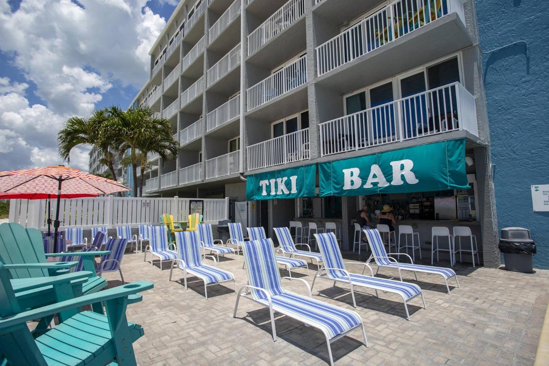 513 - Island Inn St. Pete Beach Exterior photo